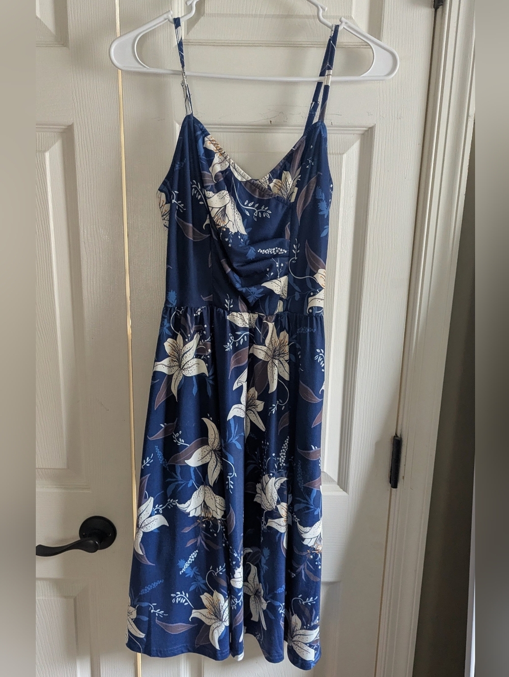 Women’s Navy Floral Midi Dress